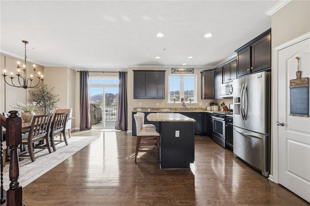 213 Eagle Dr, Cranberry Twp, PA 16066