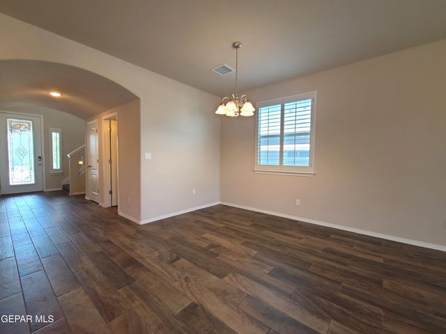 7421 EAGLE VISTA Drive, El Paso, TX 79911