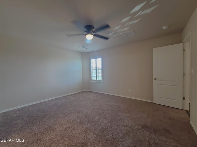 7421 EAGLE VISTA Drive, El Paso, TX 79911