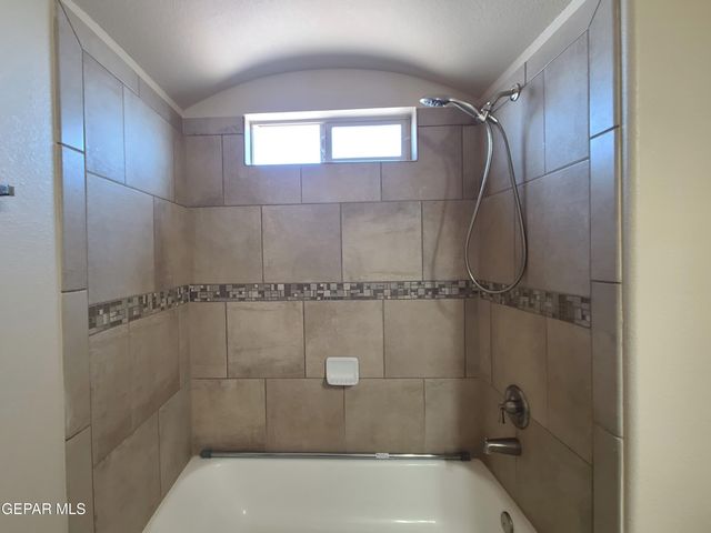 7421 EAGLE VISTA Drive, El Paso, TX 79911