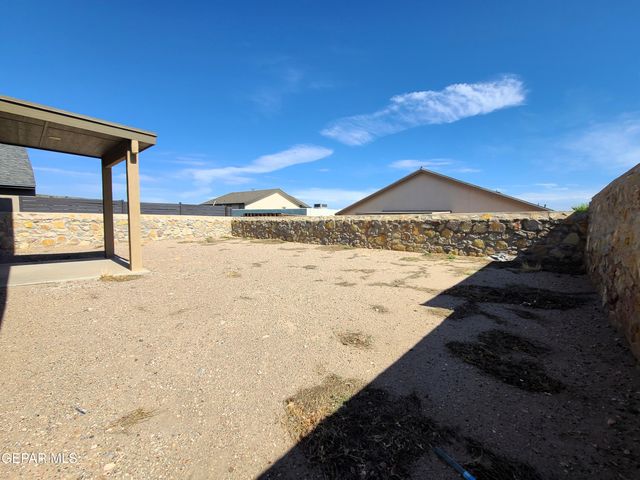 7421 EAGLE VISTA Drive, El Paso, TX 79911