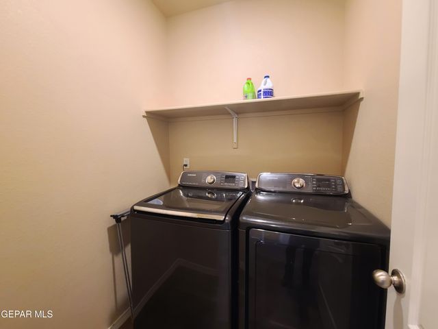 7421 EAGLE VISTA Drive, El Paso, TX 79911