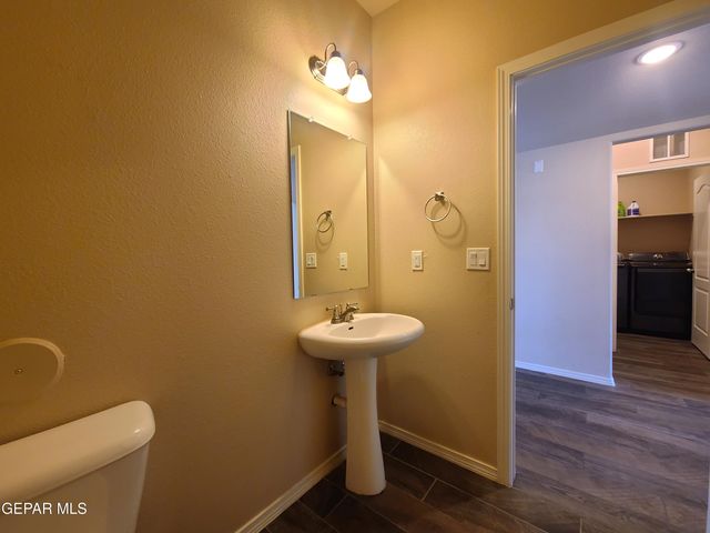 7421 EAGLE VISTA Drive, El Paso, TX 79911