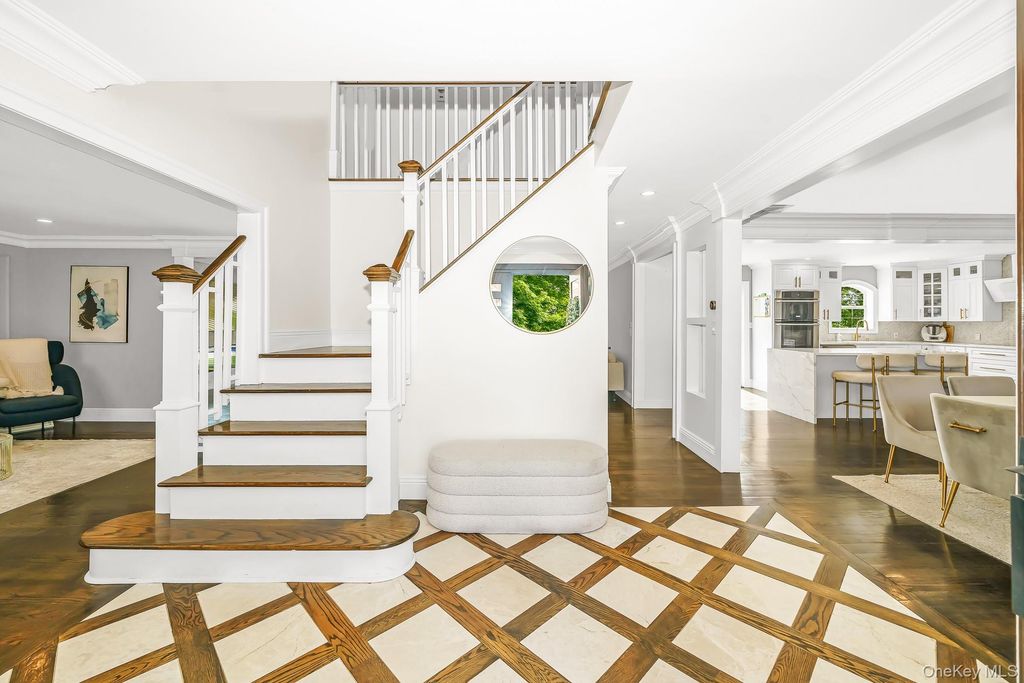 20 Mc Cue Lane, Babylon, NY 11702 — photo 5