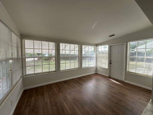 1790 NE 18th St ., Fort Lauderdale, FL 33305