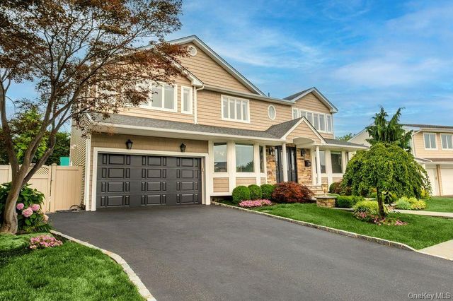 3343 Seawane Drive, Merrick, NY 11566