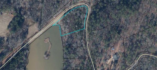 621 The Bear Boulevard, Tamassee, SC 29686