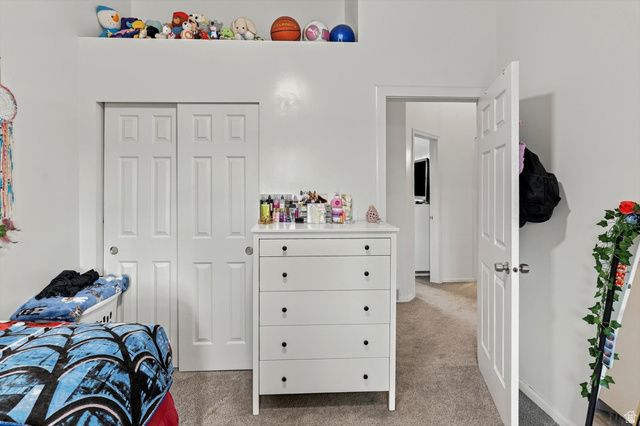 6963 S FIREFOX CIR, West Jordan, UT 84081