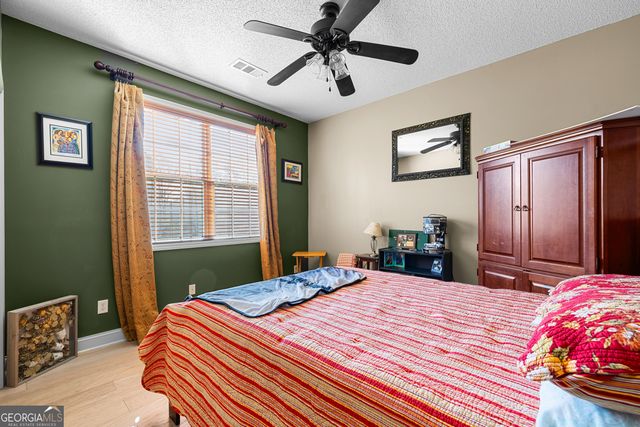 21 Hunters Overlook Drive, Senoia, GA 30276