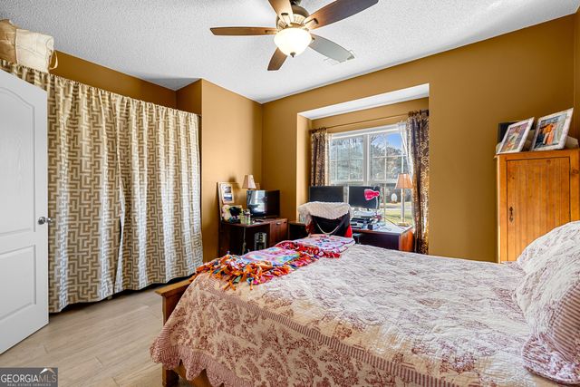 21 Hunters Overlook Drive, Senoia, GA 30276