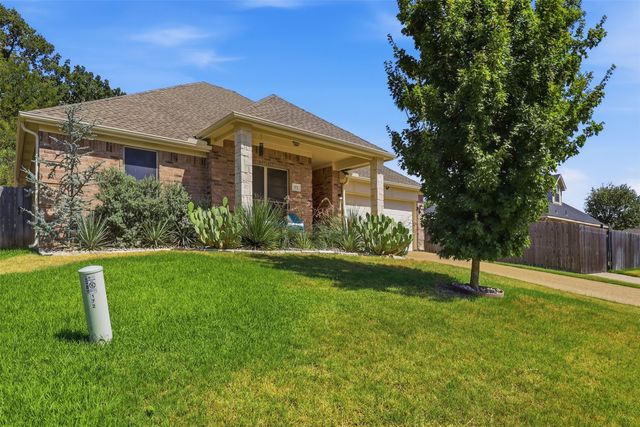 172 Overland Trail, Willow Park, TX 76087