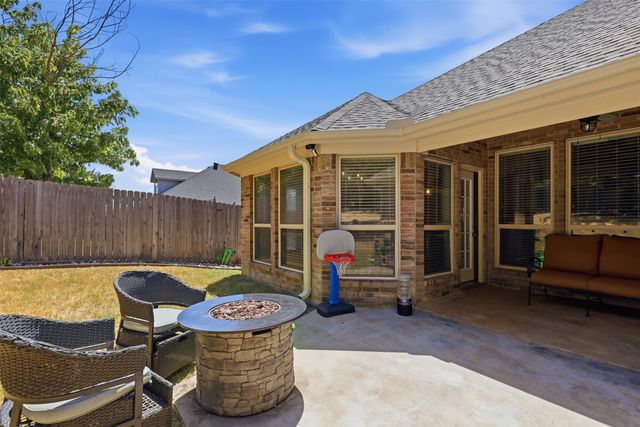 172 Overland Trail, Willow Park, TX 76087