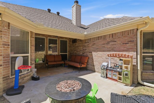 172 Overland Trail, Willow Park, TX 76087