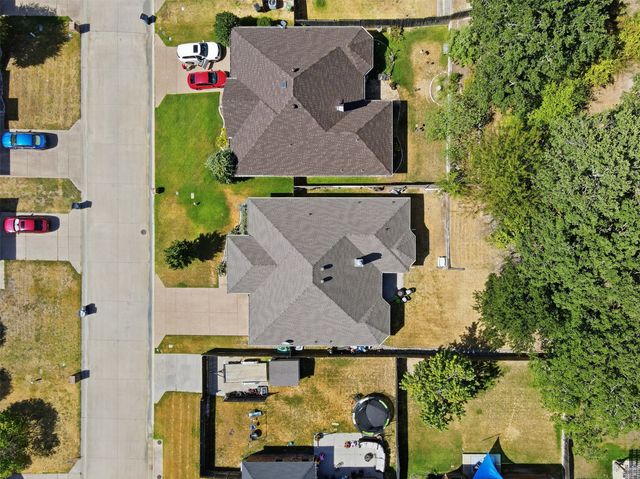 172 Overland Trail, Willow Park, TX 76087