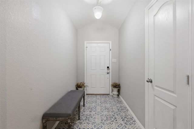 172 Overland Trail, Willow Park, TX 76087