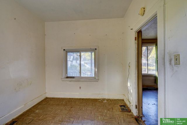 1914 Bancroft Street, Omaha, NE 68108