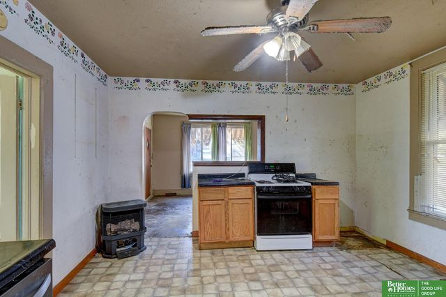 1914 Bancroft Street, Omaha, NE 68108