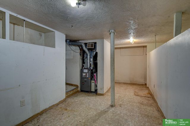 1914 Bancroft Street, Omaha, NE 68108