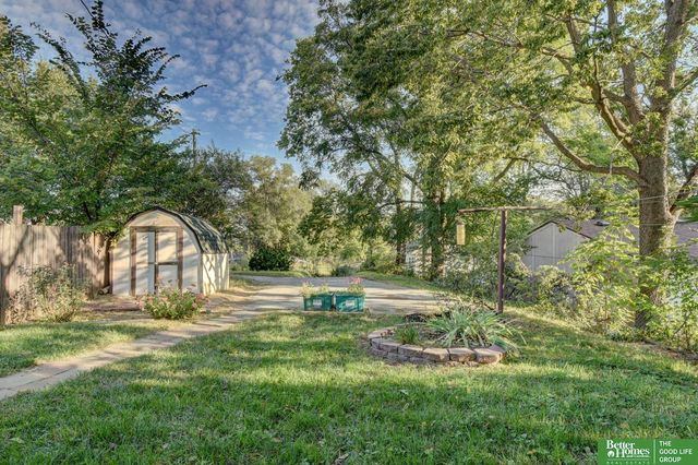 1914 Bancroft Street, Omaha, NE 68108