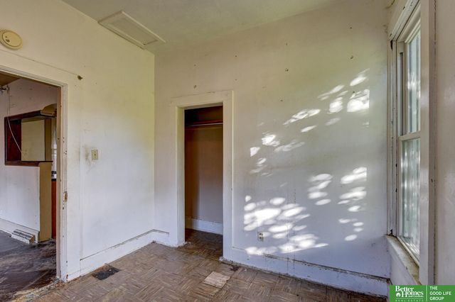 1914 Bancroft Street, Omaha, NE 68108