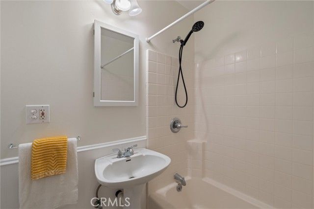 3426 Roxanne, Long Beach, CA 90808