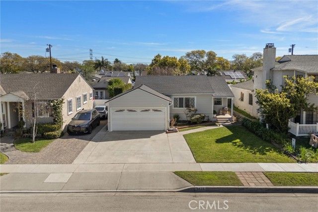 3426 Roxanne, Long Beach, CA 90808