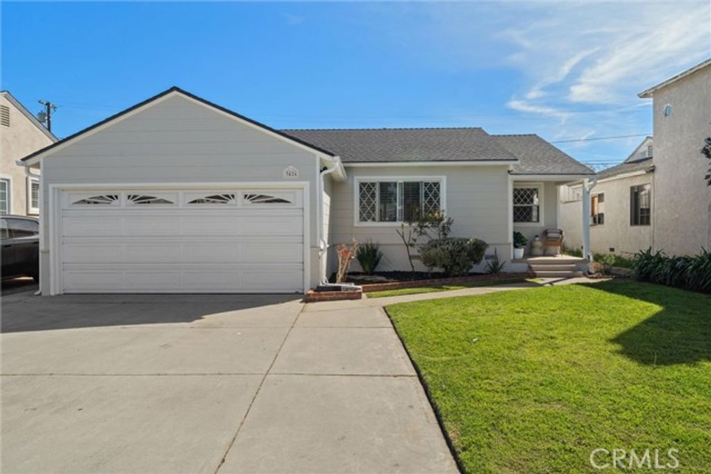 3426 Roxanne, Long Beach, CA 90808