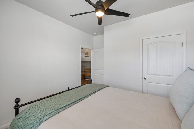2013 Tate Farm Ln, White House, TN 37188