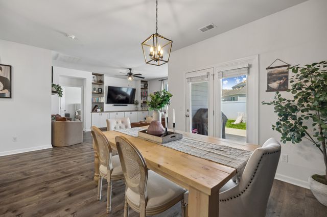 2013 Tate Farm Ln, White House, TN 37188