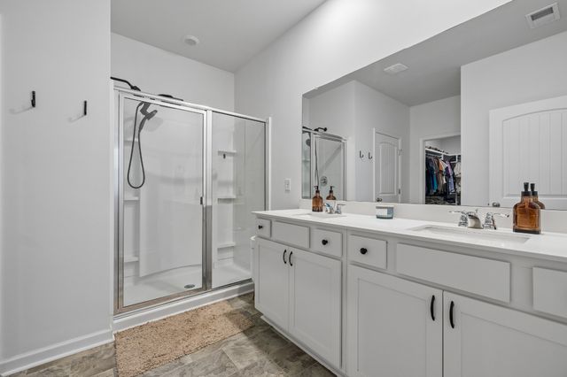 2013 Tate Farm Ln, White House, TN 37188