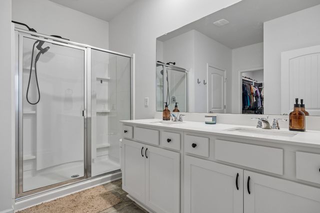 2013 Tate Farm Ln, White House, TN 37188