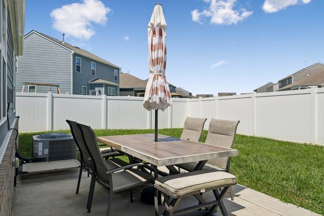 2013 Tate Farm Ln, White House, TN 37188