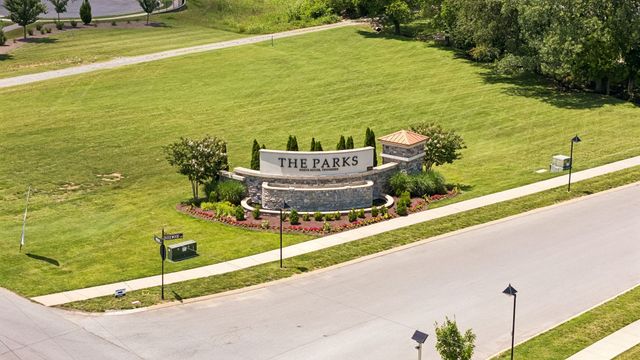 2013 Tate Farm Ln, White House, TN 37188