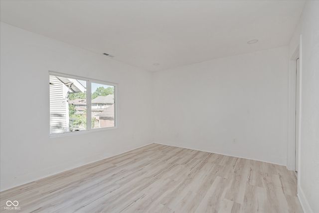 3033 N College Avenue, Indianapolis, IN 46205