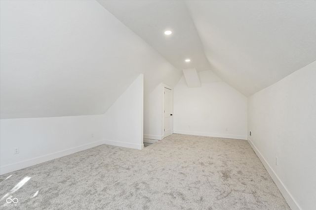 3033 N College Avenue, Indianapolis, IN 46205