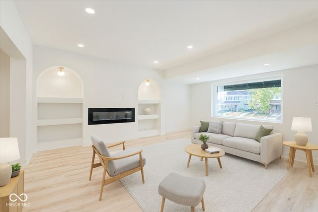 3033 N College Avenue, Indianapolis, IN 46205