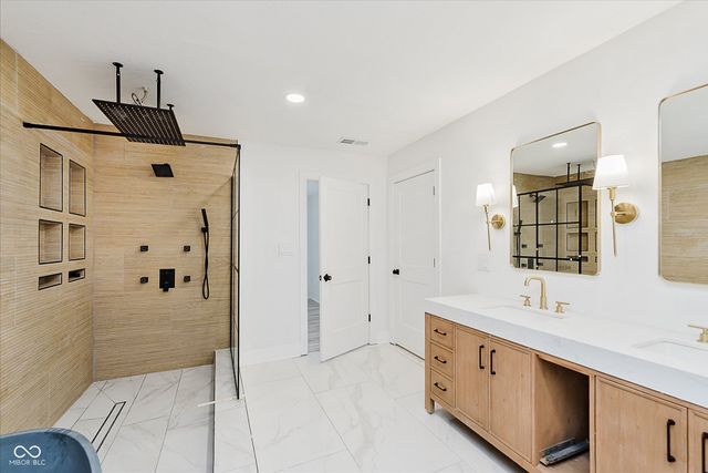 3033 N College Avenue, Indianapolis, IN 46205