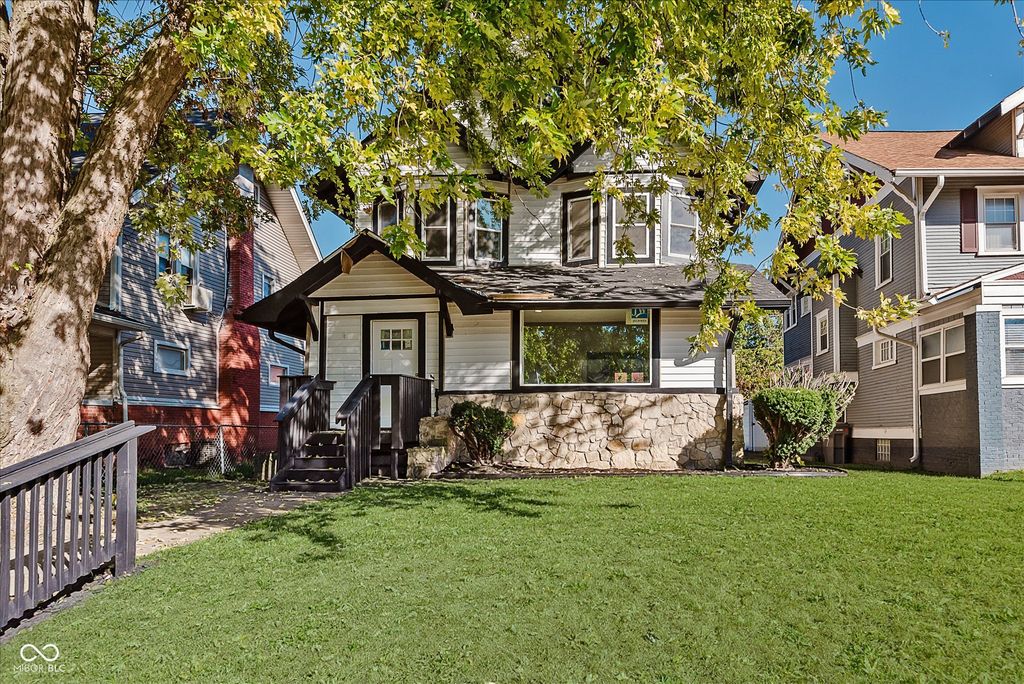 3033 N College Avenue, Indianapolis, IN 46205