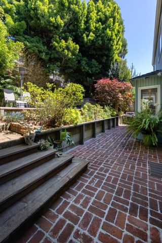 525 Clubhouse Drive, Aptos, CA 95003