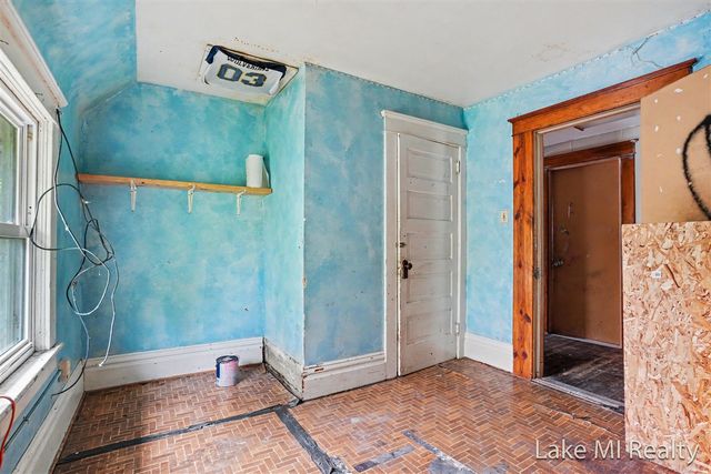 616 W Michigan Avenue, Battle Creek, MI 49037