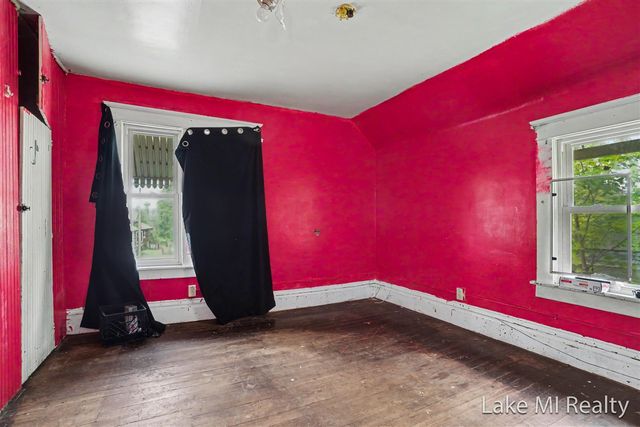 616 W Michigan Avenue, Battle Creek, MI 49037
