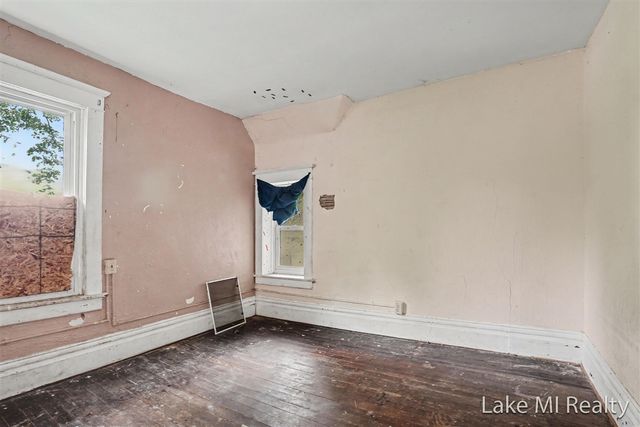 616 W Michigan Avenue, Battle Creek, MI 49037