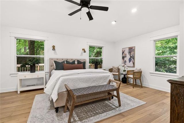 656 Channing Drive NW, Atlanta, GA 30318