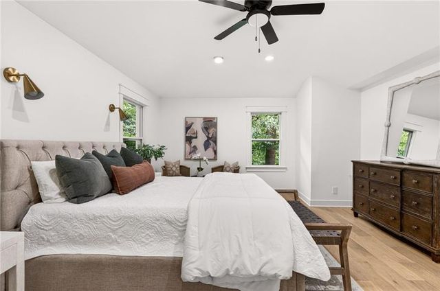 656 Channing Drive NW, Atlanta, GA 30318