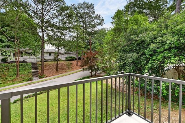 656 Channing Drive NW, Atlanta, GA 30318