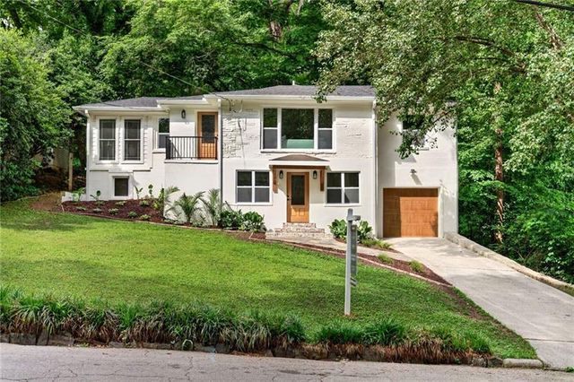 656 Channing Drive NW, Atlanta, GA 30318