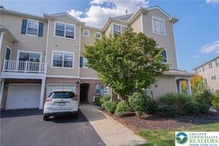 946 Nittany Court, South Whitehall Twp, PA 18104