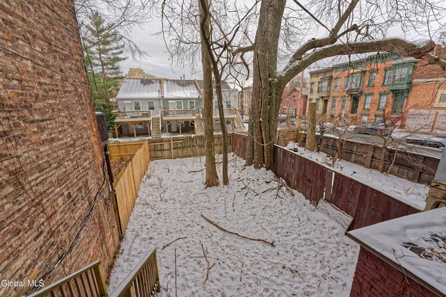 492 Madison Avenue, Albany, NY 12208