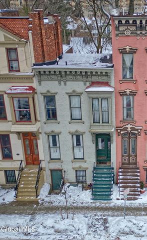 492 Madison Avenue, Albany, NY 12208