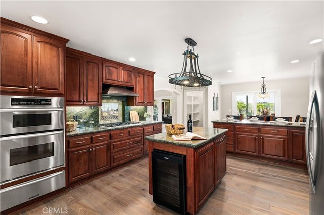 2465 Via Oeste Drive, Fallbrook, CA 92028